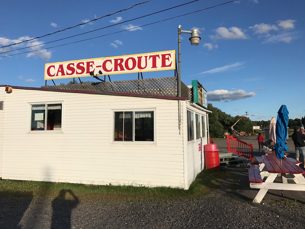 Casse-Croûte Halte-Bouffe | 353 Boulevard Nilus-Leclerc, LIslet, QC G0R 2C0, Canada | Phone: (418) 607-3772