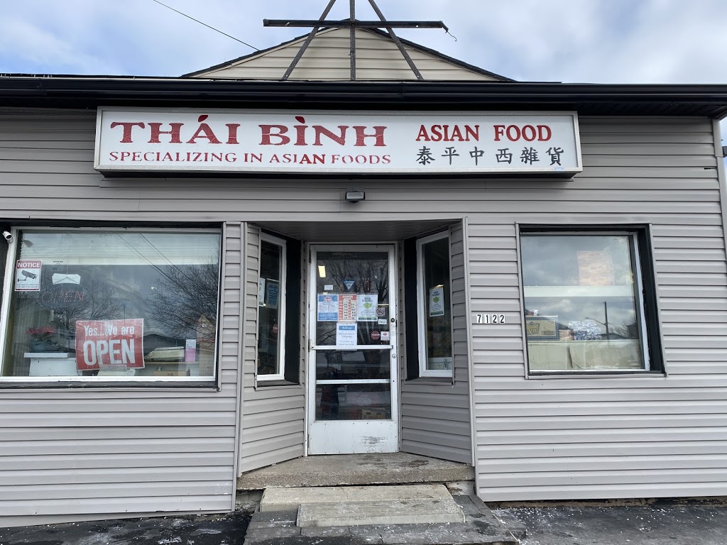 Thai Binh Asian Food | 7122 Drummond Rd, Niagara Falls, ON L2G 4P6, Canada | Phone: (905) 371-8824