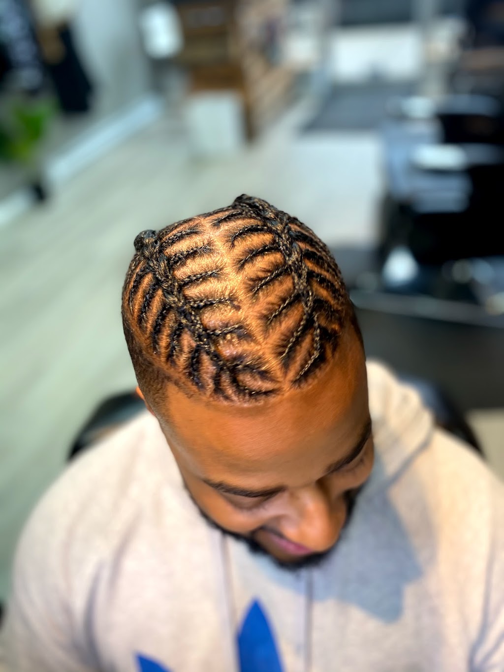 THA BARBER | 791 Rue Sainte-Hélène, Longueuil, QC J4K 1K5, Canada | Phone: (450) 646-1777