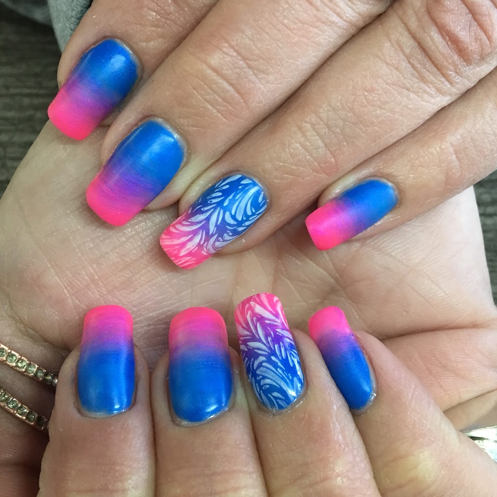 The Nail Lady | 130 50 Ave W, Claresholm, AB T0L 0T0, Canada | Phone: (403) 625-0312