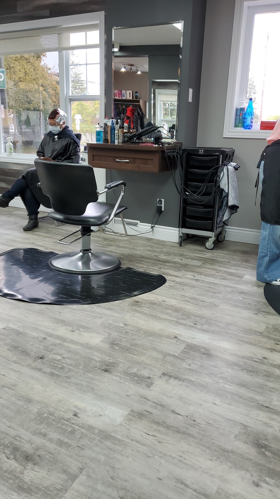 Salon Multi-Koif Enr | 384 Rue Notre Dame E, Victoriaville, QC G6P 4A9, Canada | Phone: (819) 758-1255