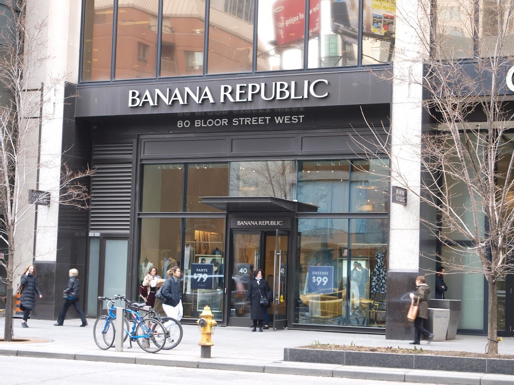 Banana Republic | 80 Bloor St W, Toronto, ON M5S 2V1, Canada | Phone: (416) 515-0018