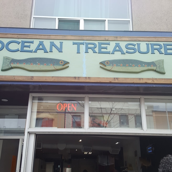 Oceans Treasures Fish Market | 565 Danforth Ave, Toronto, ON M4K 1P9, Canada | Phone: (416) 461-2998