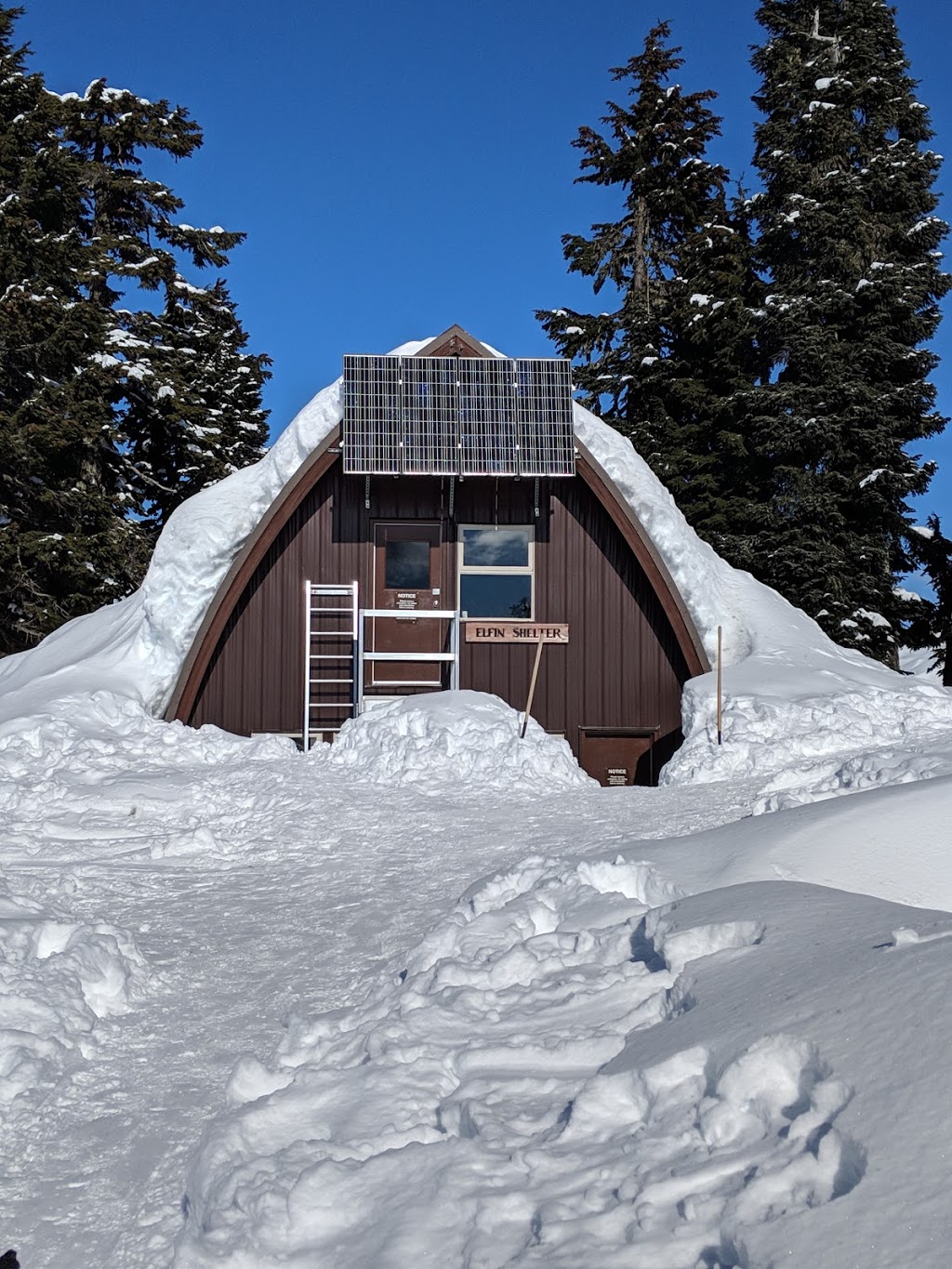 Elfin Lakes Shelter | Elfin Lakes Trail, Whistler, BC V0N 0A0, Canada | Phone: (800) 689-9025