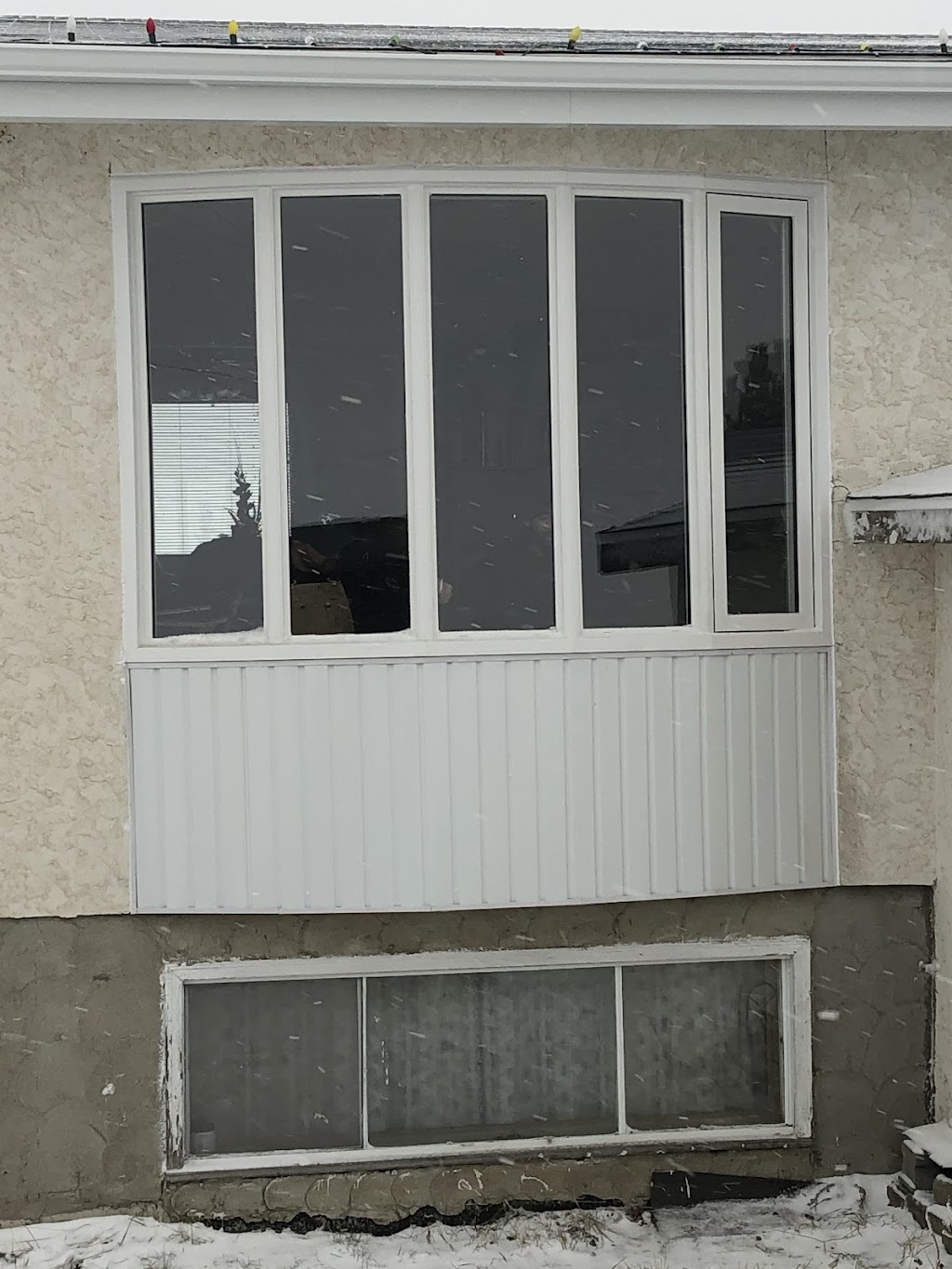 Custom Windows & Doors Inc | West of Magrath Home Hardware, 326 North 1 St W, Magrath, AB T0K 1J0, Canada | Phone: (403) 758-3233