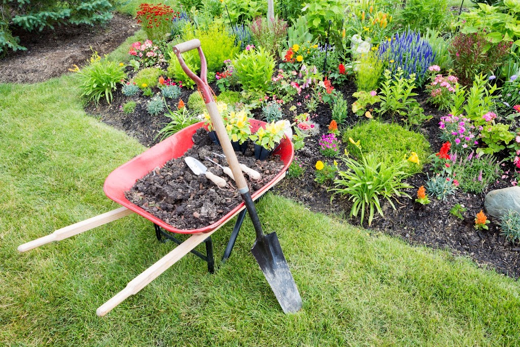 Landscaping Peterborough | 899 Clonsilla Ave Unit 308, Peterborough, ON K9J 7G9, Canada | Phone: (249) 494-5886