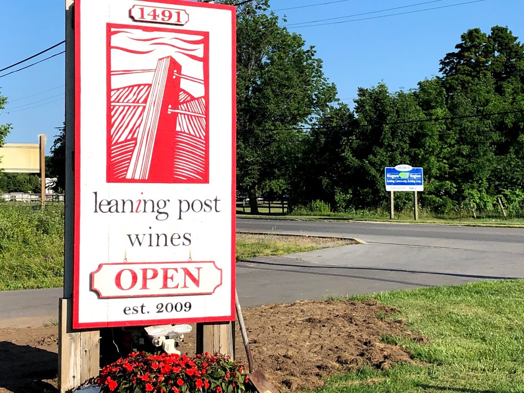 Leaning Post Wines | 1491 Hamilton Regional Rd 8, Stoney Creek, ON L8E 5Z2, Canada | Phone: (905) 643-9795