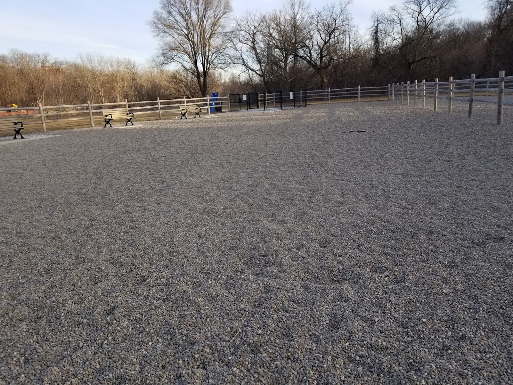 Raymore Park Dog Off Leash Area | Humber River Recreational Trail, Etobicoke, ON M9P 2S4, Canada