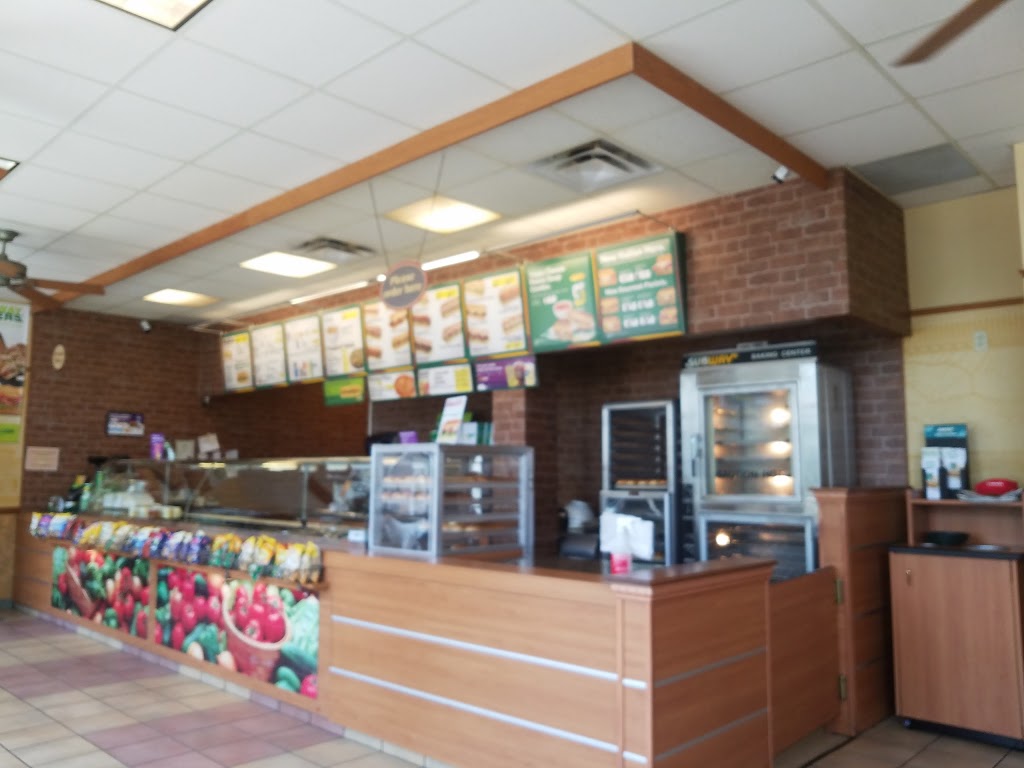 Subway | 34981 Lougheed Hwy, Mission, BC V2V 6T1, Canada | Phone: (604) 820-8985