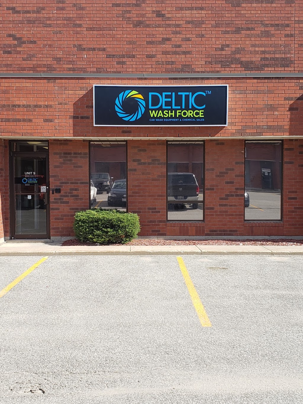 Deltic Wash Force | 501 Welham Rd Unit 9, Barrie, ON L4N 8Z6, Canada | Phone: (705) 327-3756