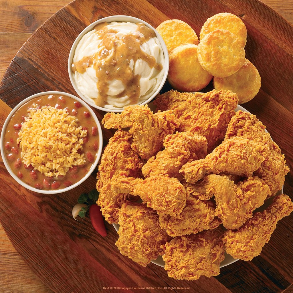 Popeyes Louisiana Kitchen | 550 Fennell Ave E, Hamilton, ON L8V 4S9, Canada | Phone: (905) 383-1111