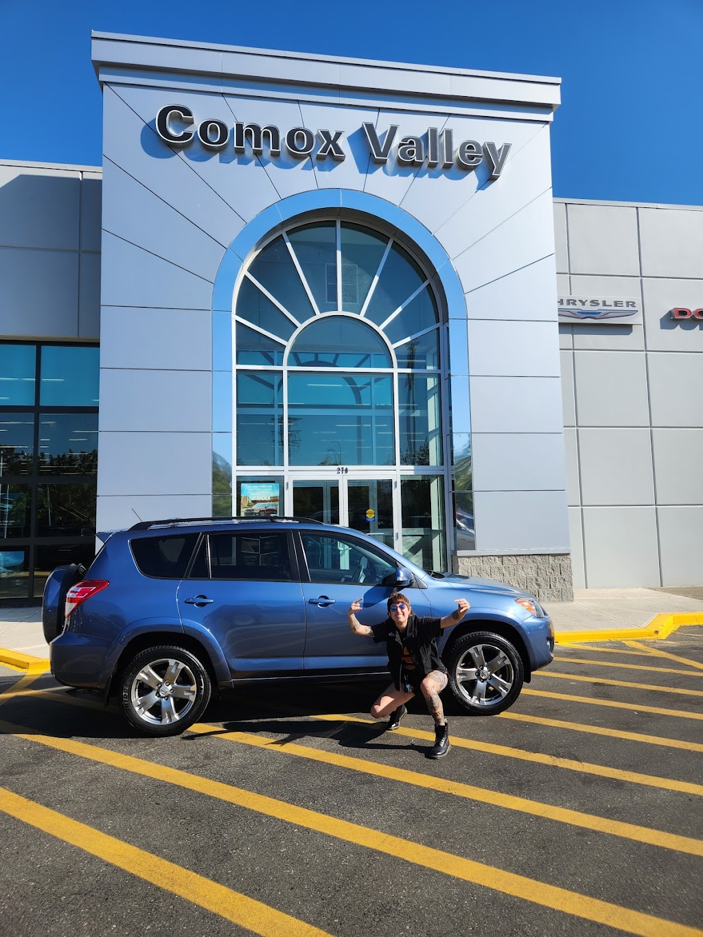 Comox Valley Dodge Chrysler Jeep Ram | 278 N Island Hwy, Courtenay, BC V9N 7R6, Canada | Phone: (250) 338-5451