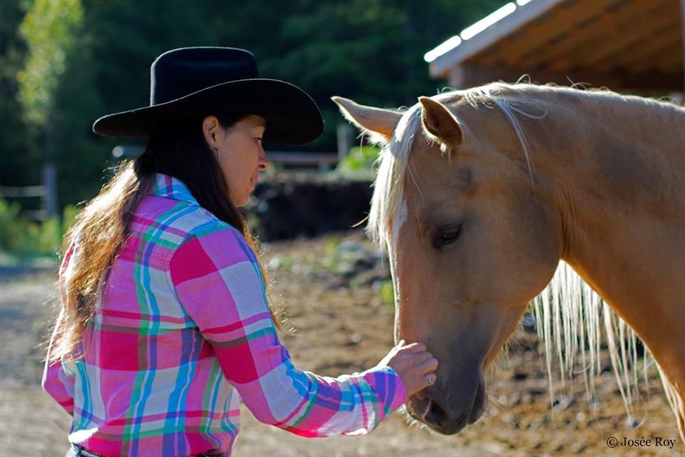 School Edith Ducharme Horsemanship | 85 Rue Ducharme, Orford, QC J1X 6W6, Canada | Phone: (819) 679-2137