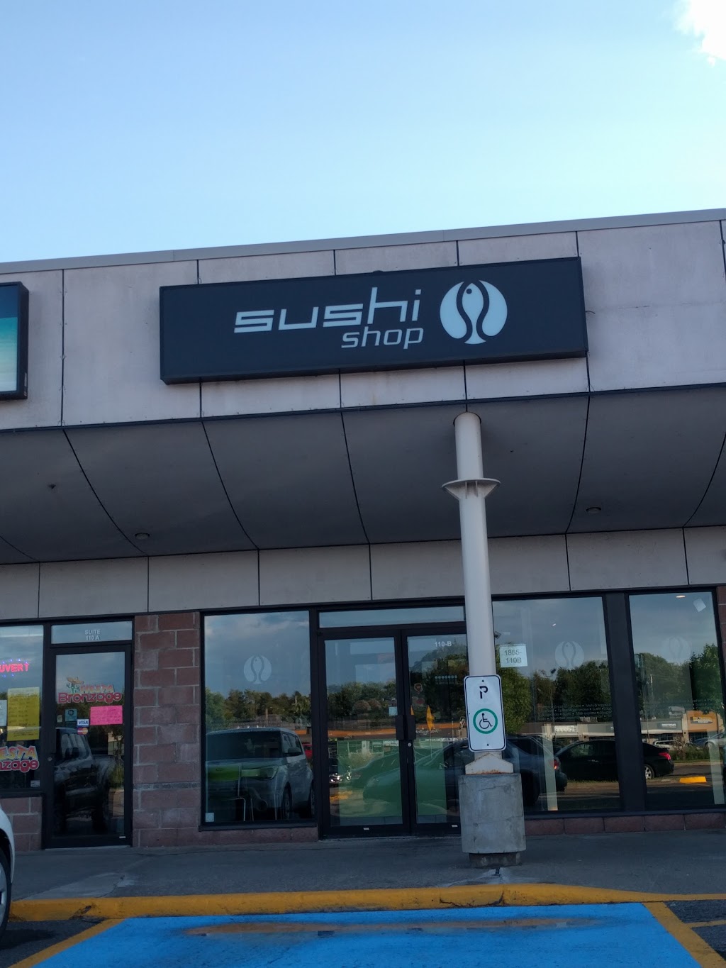 Sushi Shop | 1855 Route des Rivières, Saint-Nicolas, QC G7A 4X8, Canada | Phone: (418) 836-2666