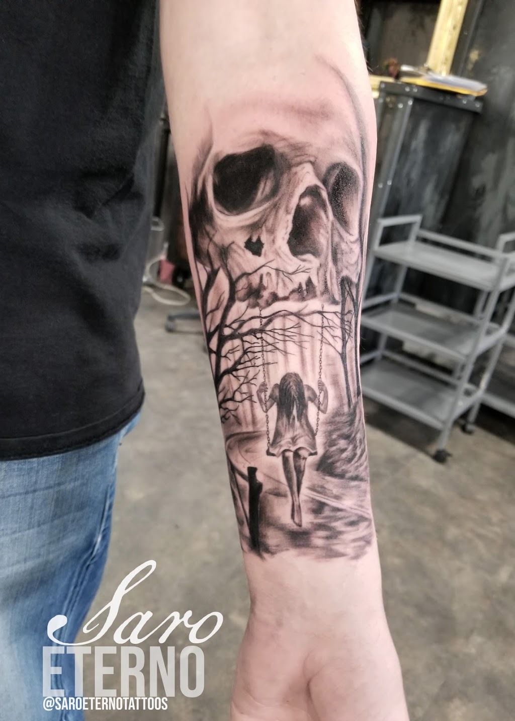 Grim City Tattoo Club | 196 Parkdale Ave N, Hamilton, ON L8H 5X2, Canada | Phone: (905) 544-1222