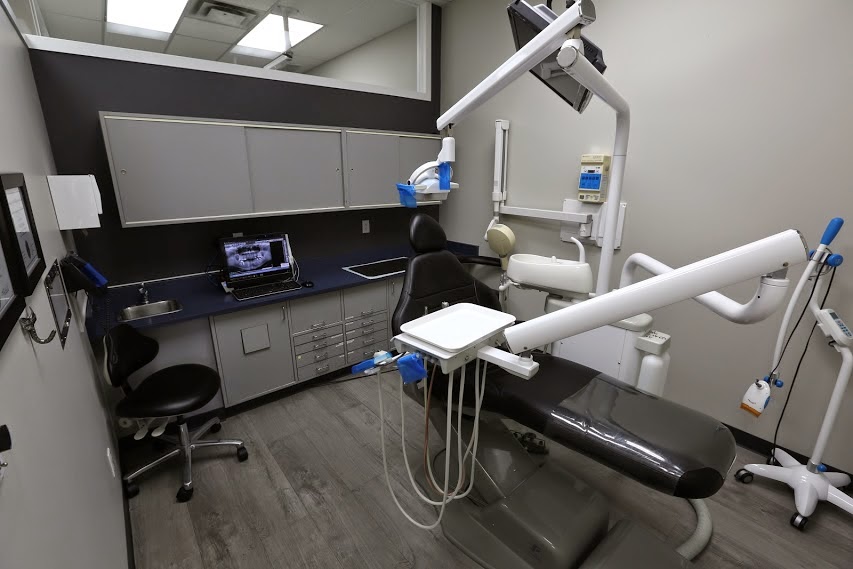 Your Dental Office | 577 Burnhamthorpe Rd #5, Etobicoke, ON M9C 2Y3, Canada | Phone: (416) 622-9305