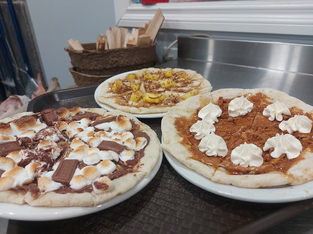 Corbettas Wood Fired Pizza | 197 Miller Lake Shore Rd #3, Miller Lake, ON N0H 1Z0, Canada | Phone: (519) 795-7712