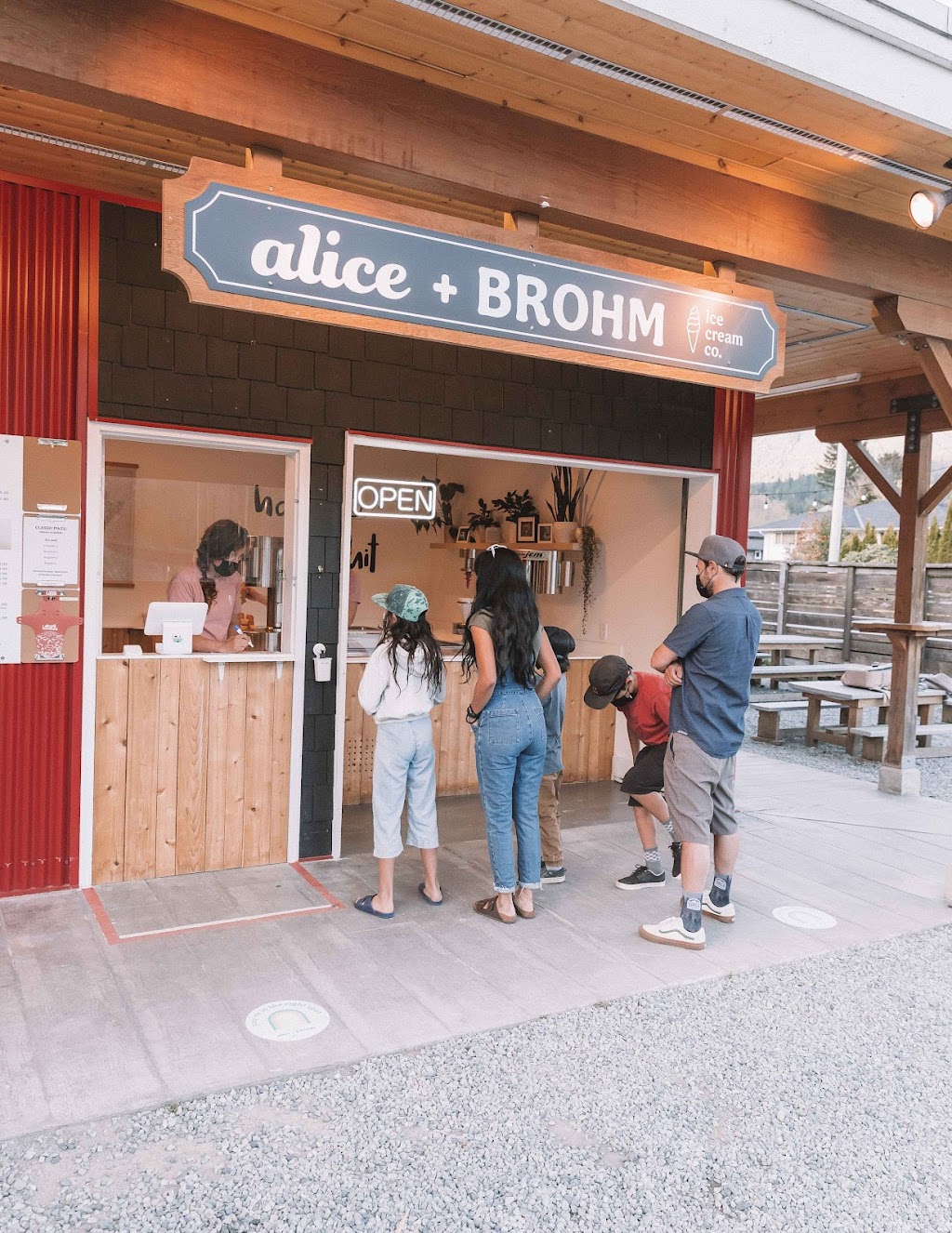 Alice + Brohm Ice Cream Co. (Garibaldi) | 1861 Mamquam Rd Unit 9, Squamish, BC V8B 0G2, Canada | Phone: (604) 815-4321