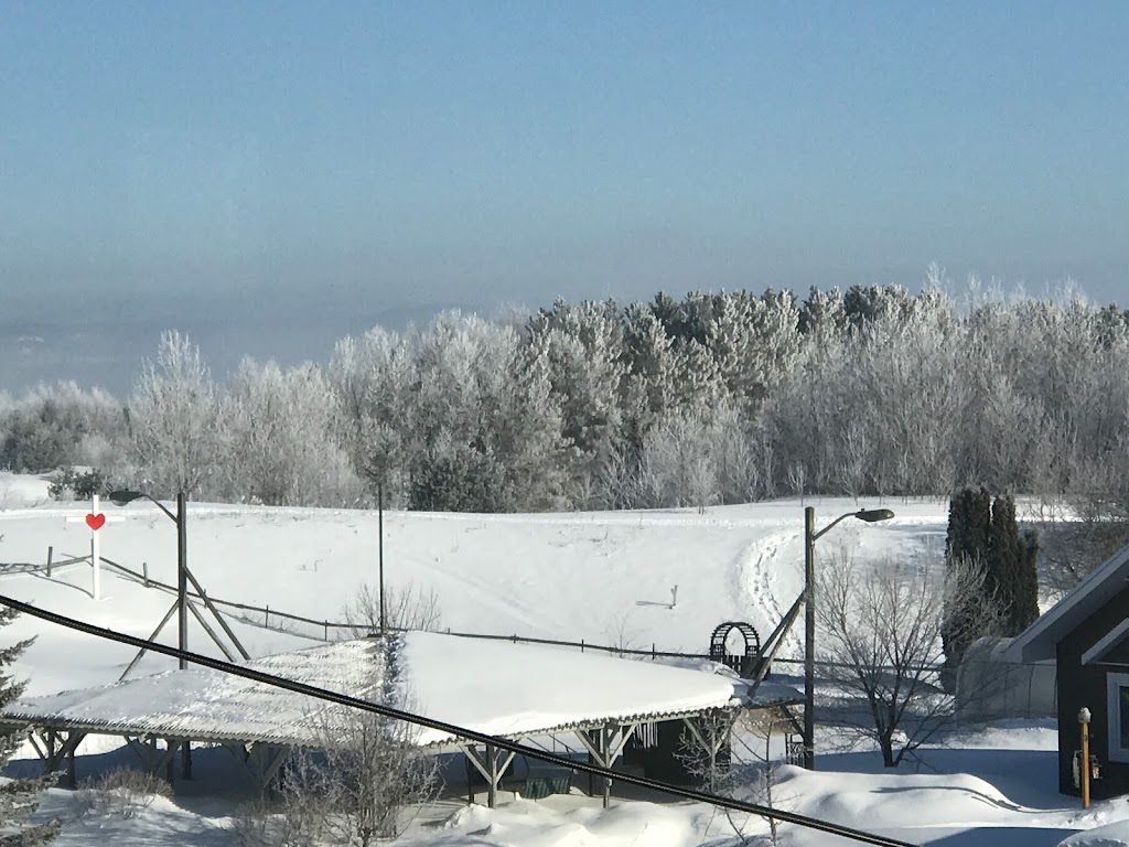 Monastère Du Coeur De Jésus | 1701 Boulevard St Jean Baptiste, Chicoutimi, QC G7H 7V1, Canada | Phone: (418) 696-1929