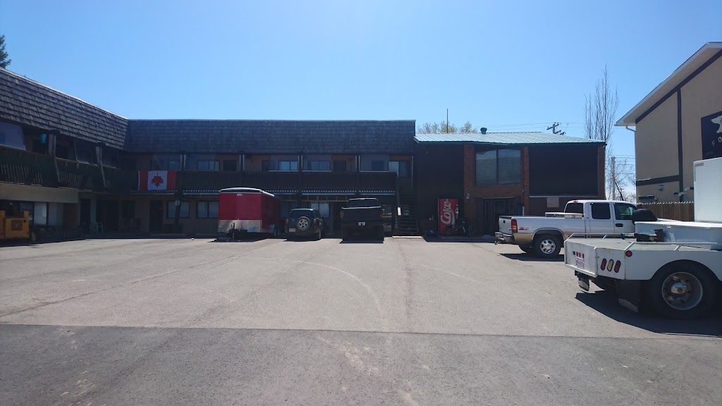 Foothills Motel | 67 8 Ave SE, High River, AB T1V 1E8, Canada | Phone: (403) 652-1395