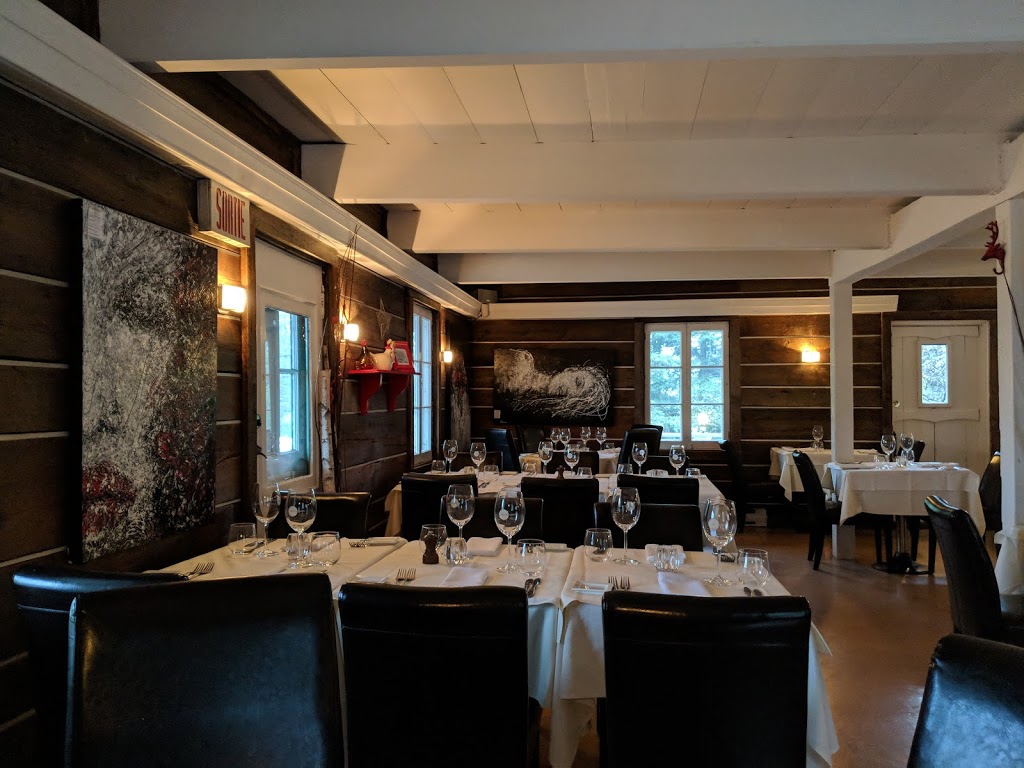 Recto-Verso Restaurant Traiteur | 814 Chemin Pierre Péladeau, Sainte-Adèle, QC J8B 1Z4, Canada | Phone: (450) 229-9555