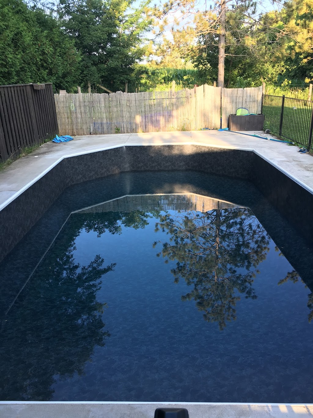 Breezewood Pools Inc. | 274 Queen St S, Bolton, ON L7E 4Z5, Canada | Phone: (905) 857-3830