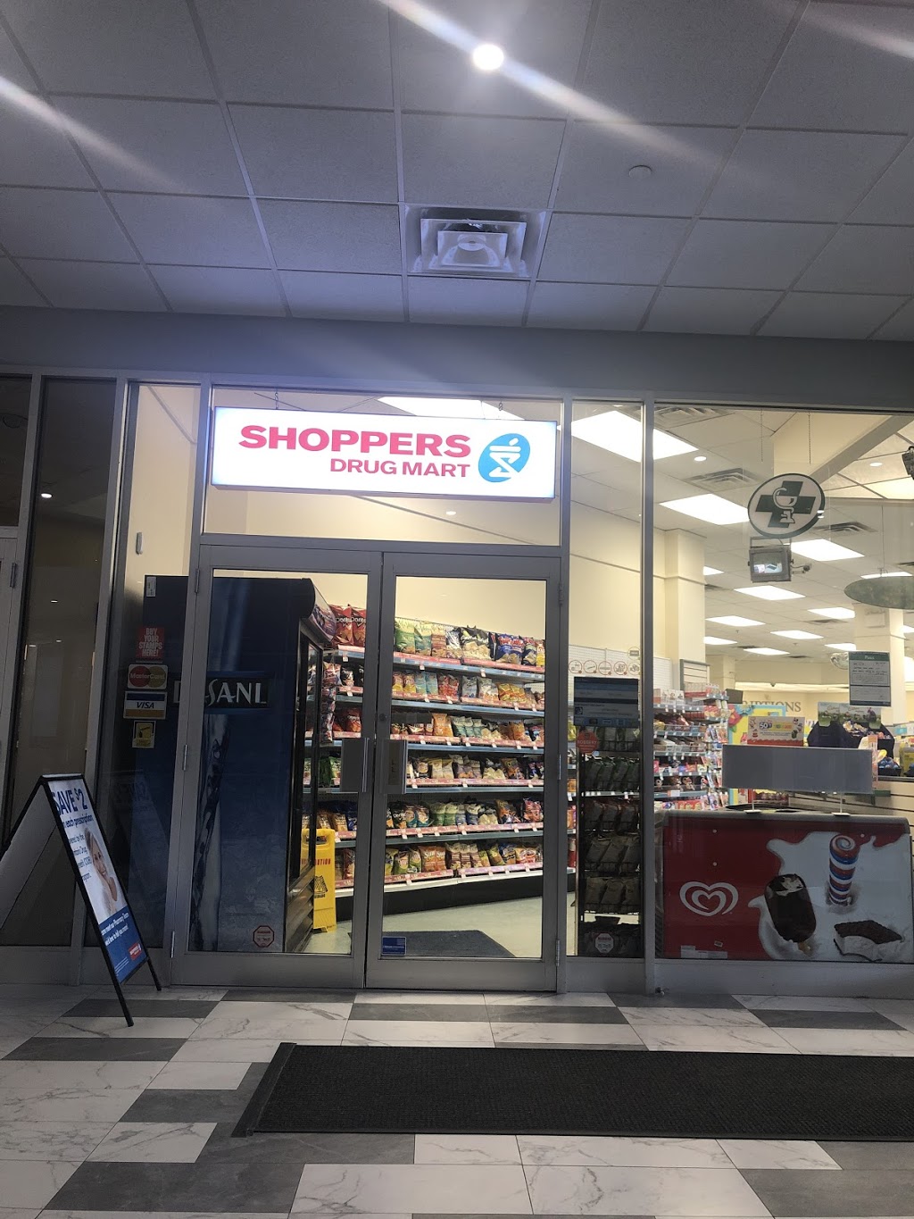 Shoppers Drug Mart | 2000 Credit Valley Rd, Mississauga, ON L5M 4N4, Canada | Phone: (905) 820-3408