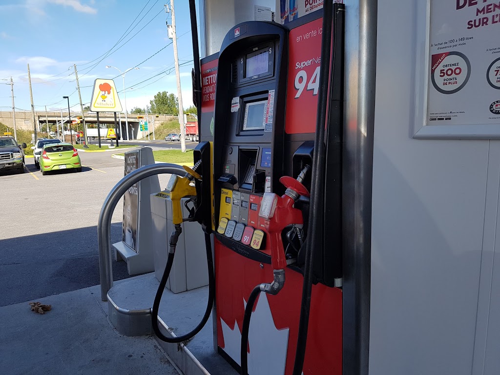 Petro-Canada | 1081 Avenue Gilles Villeneuve, Berthierville, QC J0K 1A0, Canada | Phone: (450) 836-4654