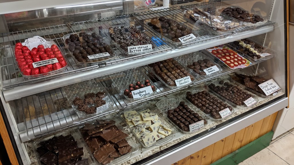 Chocolate House | 14 Gray Rd, Bracebridge, ON P1L 1P8, Canada | Phone: (705) 645-3053