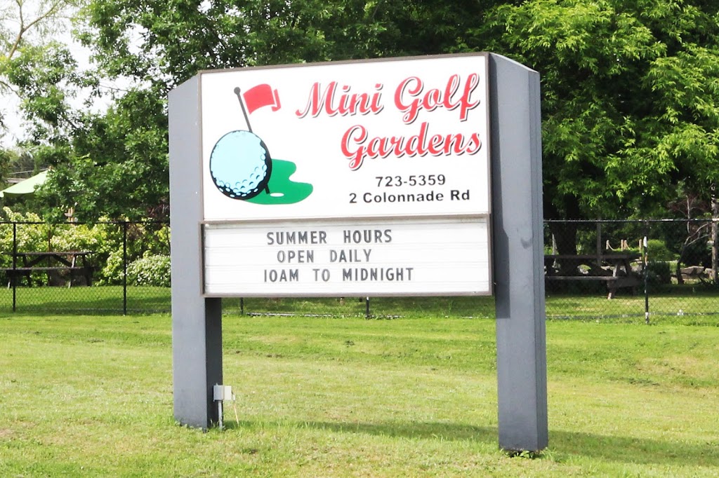 Mini Golf Gardens | 2 Colonnade Rd, Nepean, ON K2E 7M6, Canada | Phone: (613) 723-5359