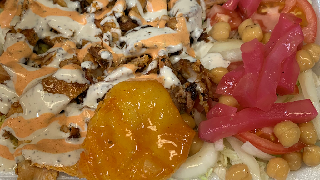 The Shawarma Zone | 400 Steeles Ave E, Brampton, ON L6W 3R2, Canada | Phone: (905) 216-3900