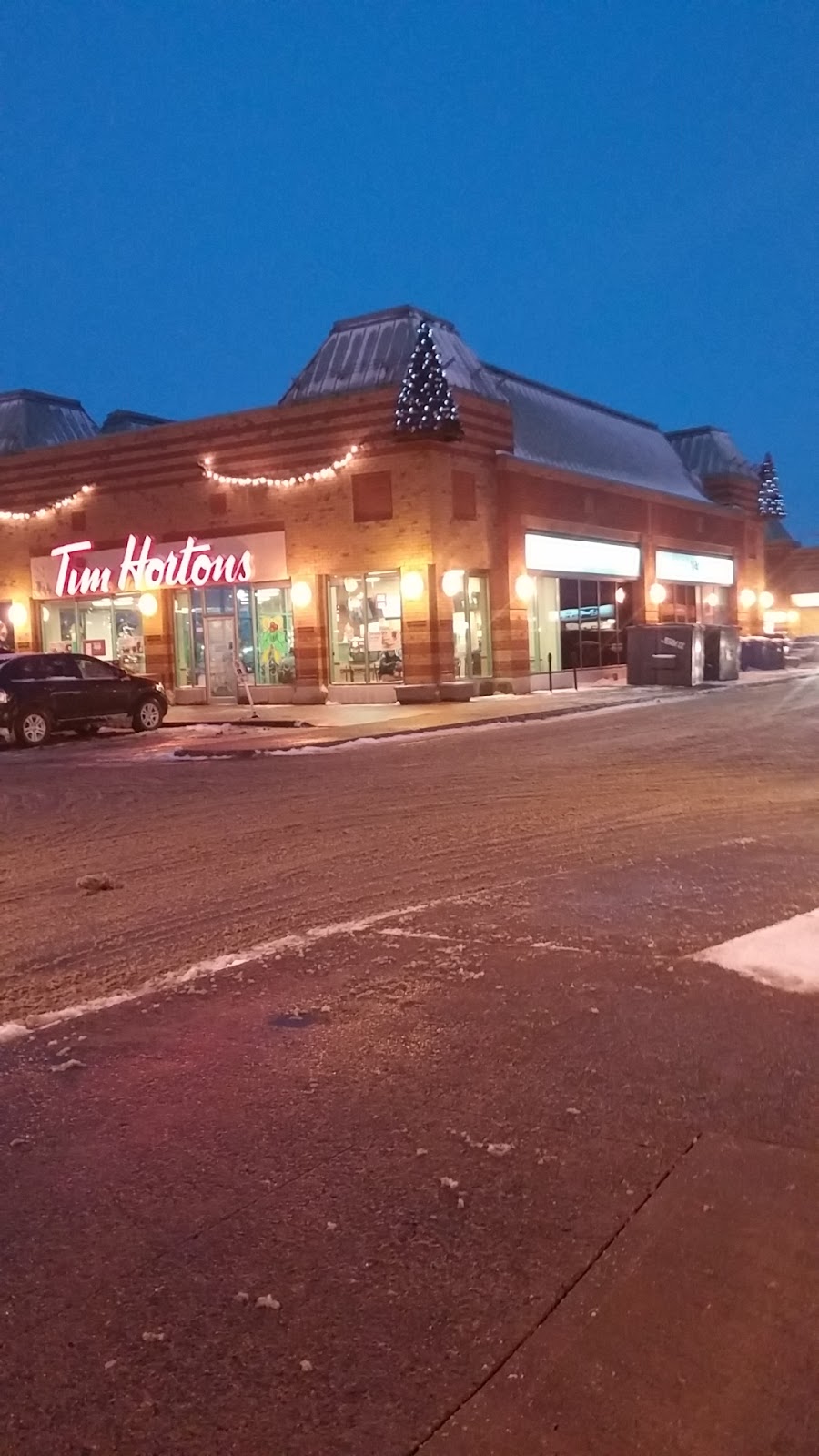 Tim Hortons | 370 Kent St W, Lindsay, ON K9V 6G8, Canada | Phone: (705) 328-3457