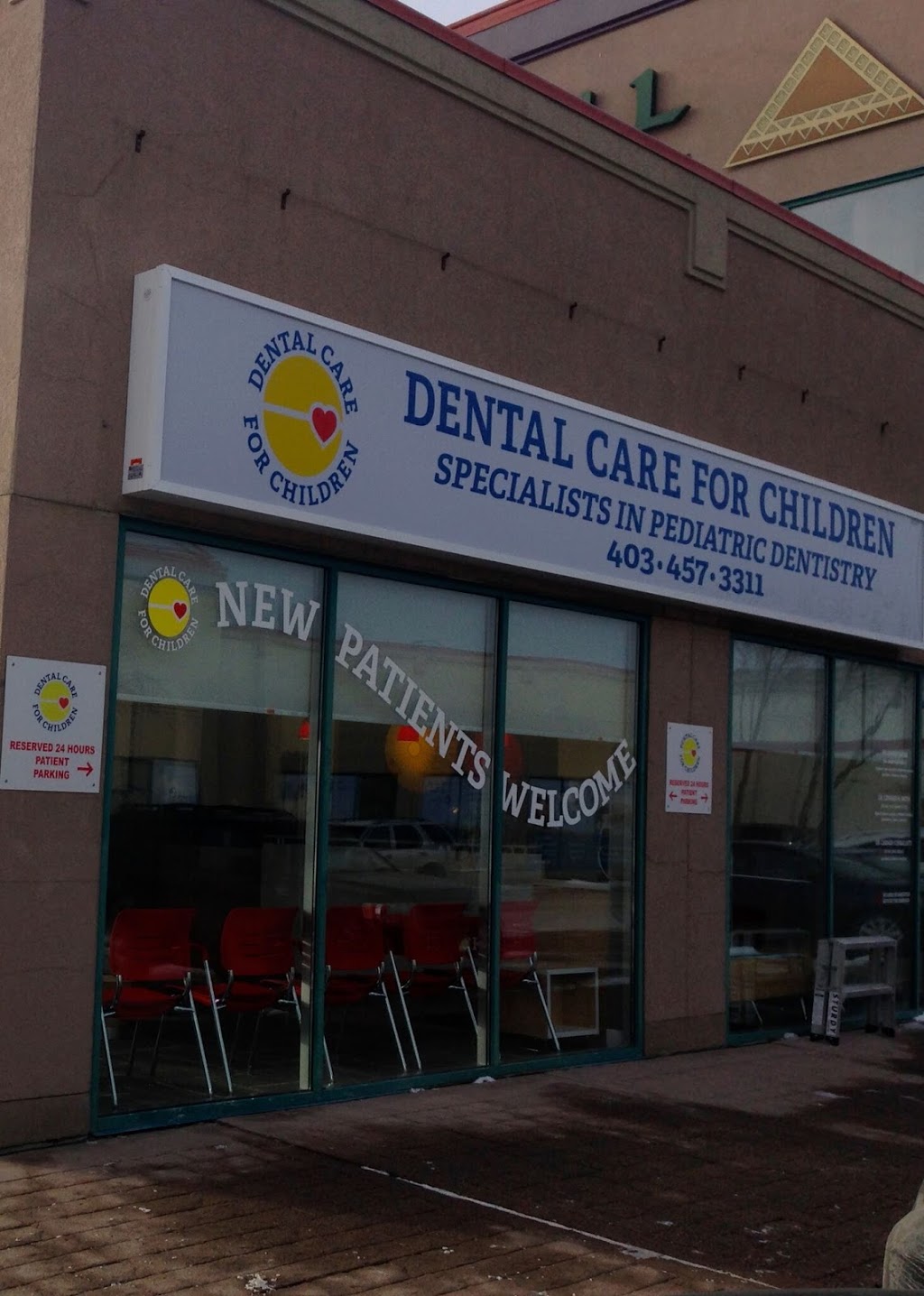 Dental Care for Children - Sunridge | 3393 26 Ave NE #102, Calgary, AB T1Y 6L4, Canada | Phone: (403) 457-3311