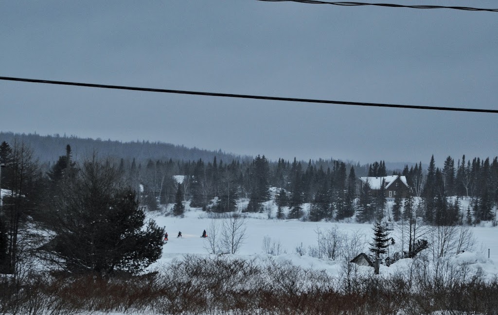 Gîte le Presbytère de Lac-Édouard | 169 Rue Principale, Lac-Édouard, QC G0X 3N0, Canada | Phone: (819) 653-2244