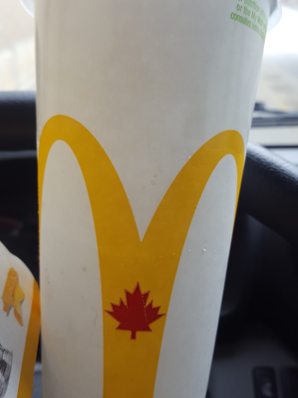 McDonalds | 35 Boul du Plateau, Gatineau, QC J9A 3G1, Canada | Phone: (819) 770-8859