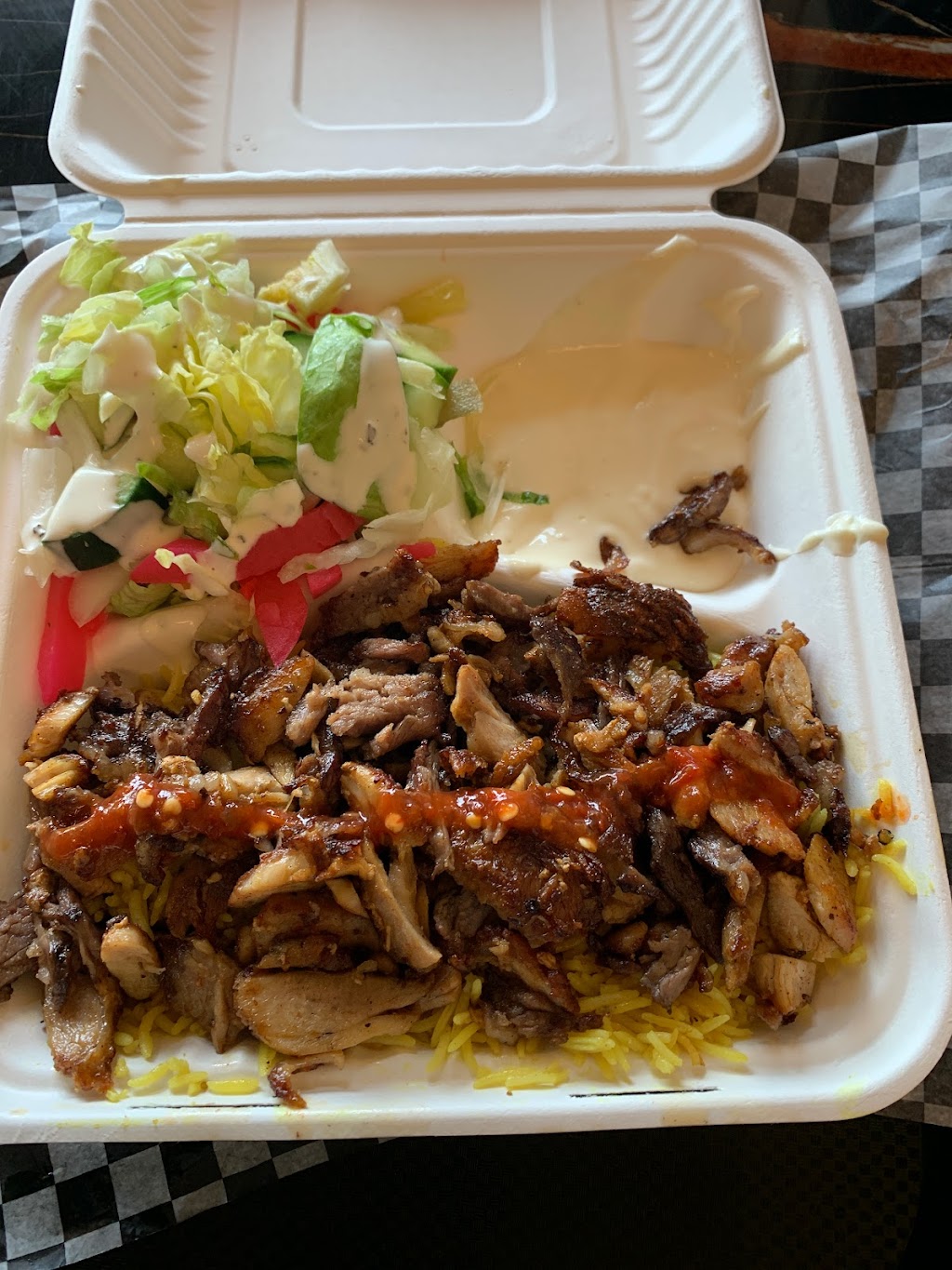 Raees Shawarma & Juice Bar | 4099 Erin Mills Pkwy, Mississauga, ON L5L 3P9, Canada | Phone: (905) 608-0004