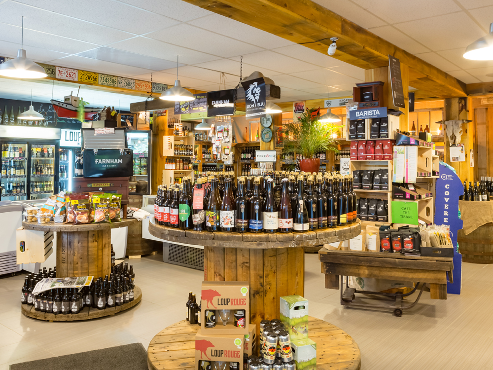 La Grange à Houblon | 222 Boulevard Poliquin, Sorel-Tracy, QC J3P 7Y7, Canada | Phone: (579) 363-3363