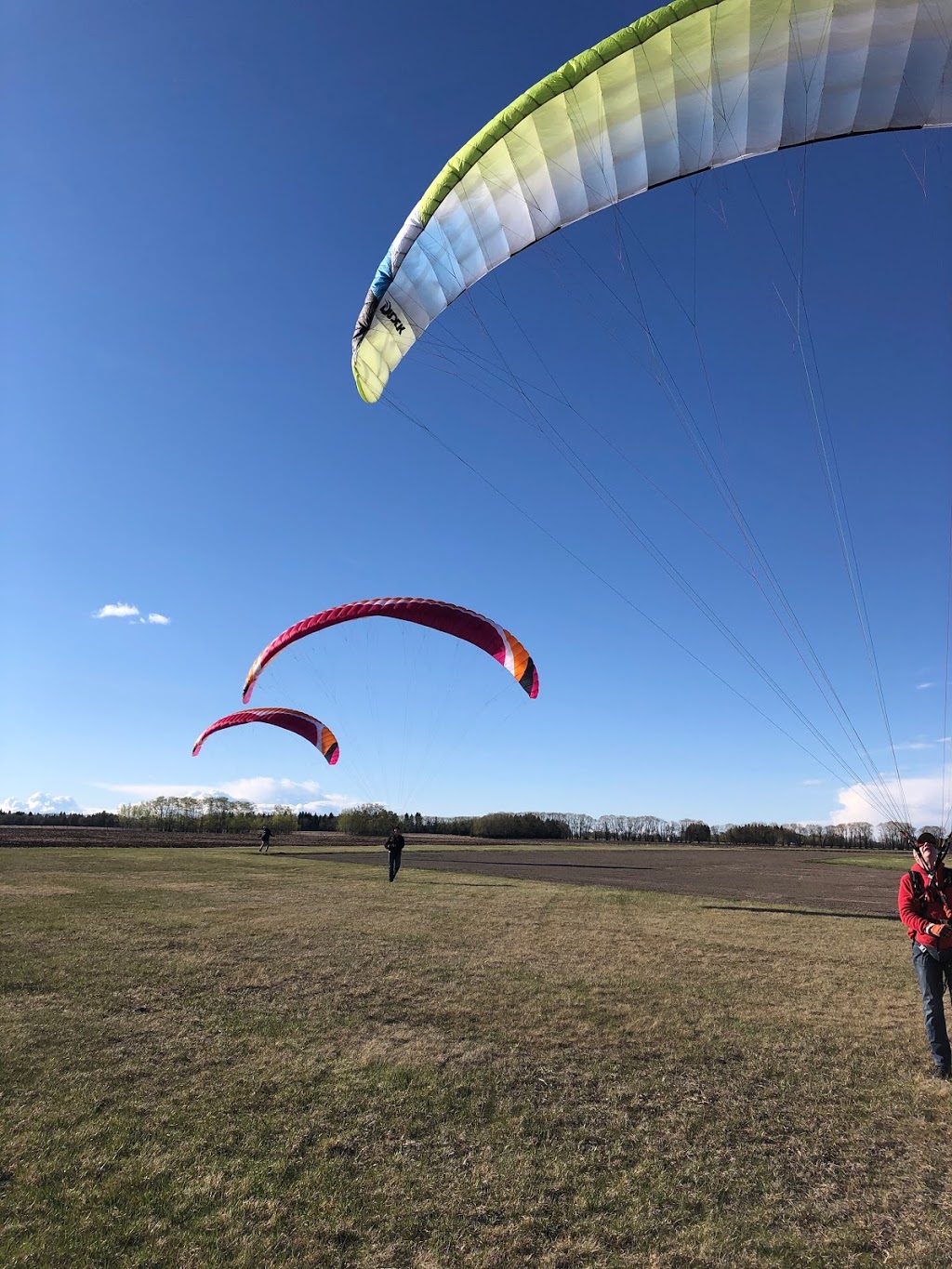 Paramotor Sports Canada Inc. | 1041 AB-54, Red Deer County, AB T4G 0M3, Canada | Phone: (403) 660-2546