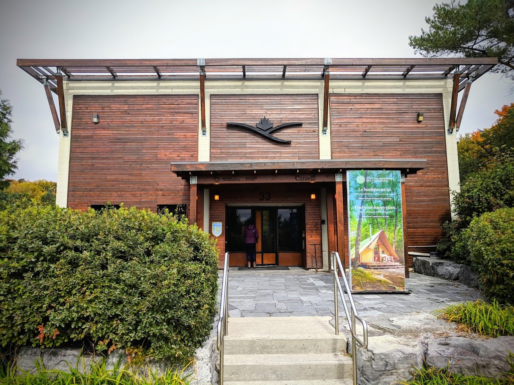 Gatineau Park Visitor Centre | 33 Chemin Scott, Chelsea, QC J9B 1R5, Canada | Phone: (819) 827-2020