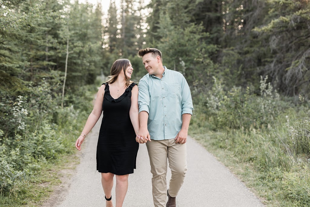 Sarah Beau Photography | 95 Burma Star Rd SW, Calgary, AB T3E 8A9, Canada | Phone: (403) 880-9455