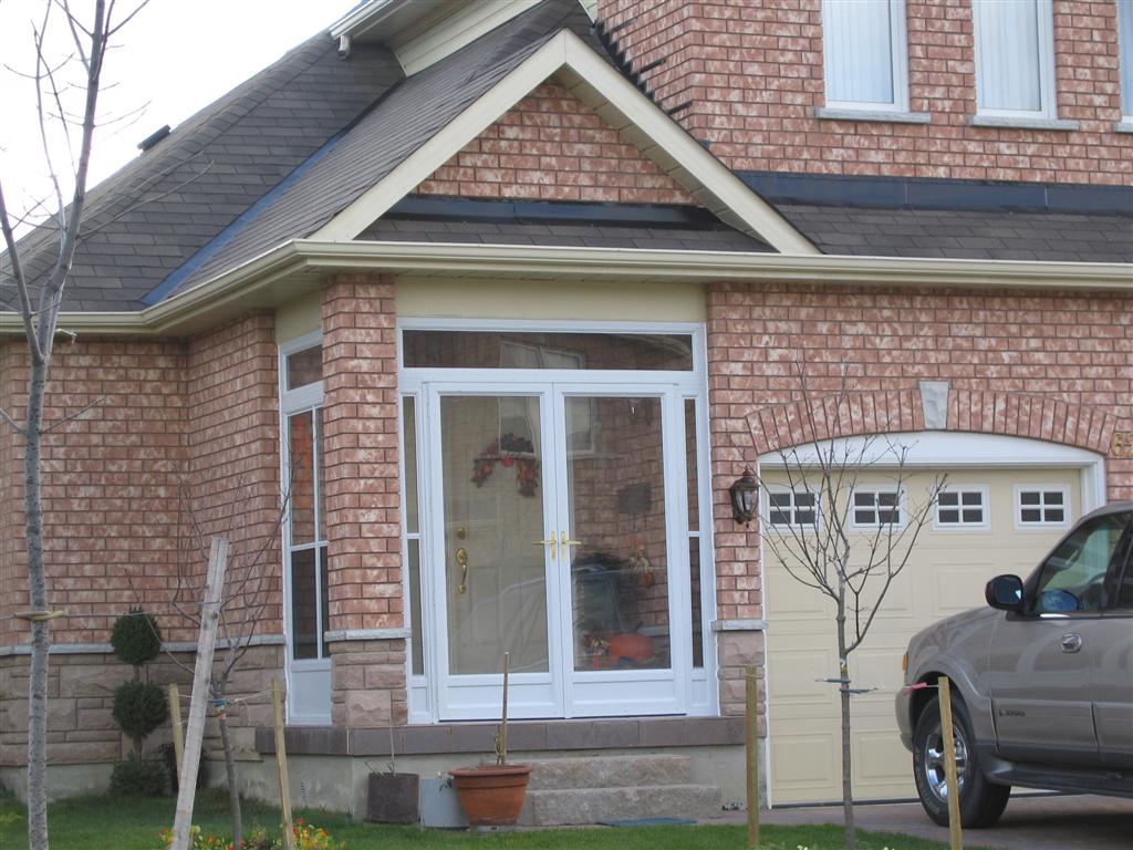 Canadian Choice Windows & Doors Winnipeg | 801 Century St, Winnipeg, MB R3H 3C0, Canada | Phone: (204) 813-7699