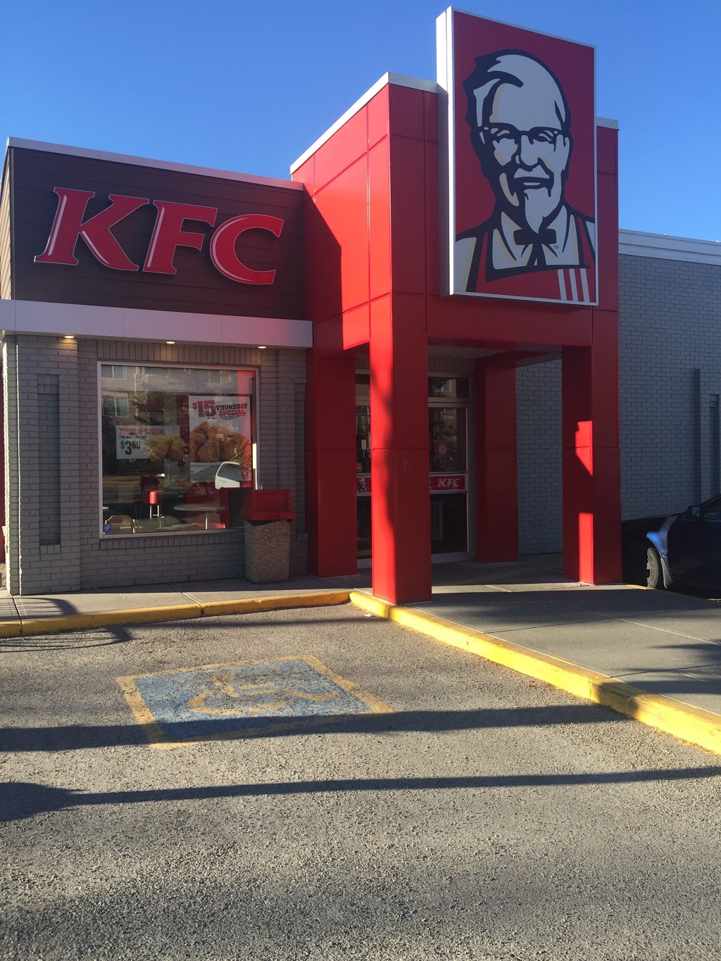 KFC | 15325 Bannister Rd SE, Calgary, AB T2X 1Z3, Canada | Phone: (403) 254-6988