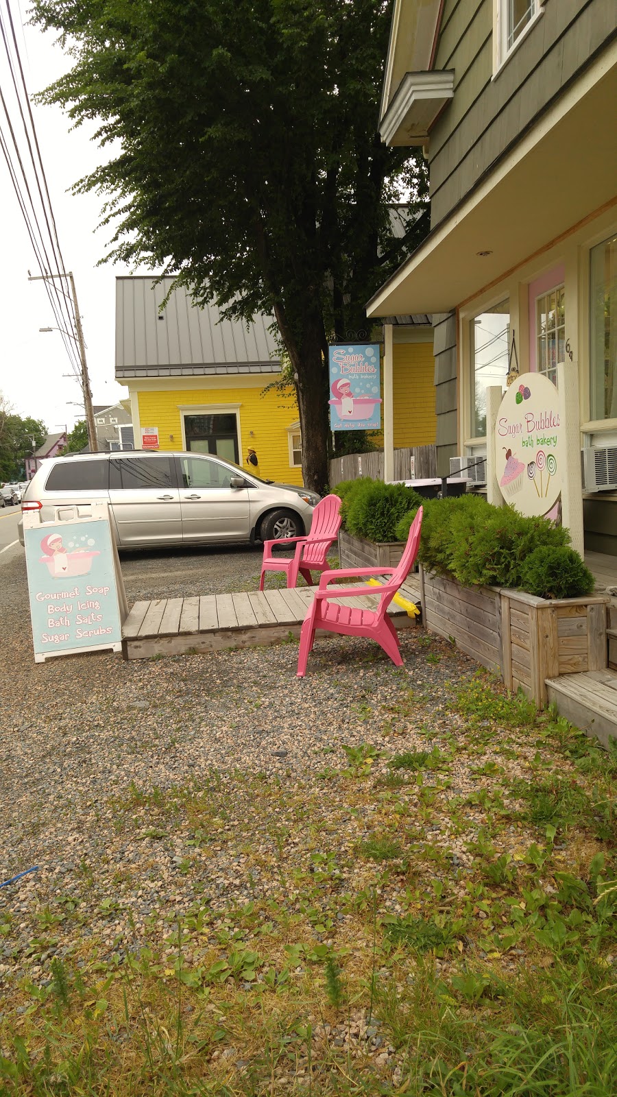 Sugar Bubbles Bath Bakery | 633 Main St, Mahone Bay, NS B0J 2E0, Canada | Phone: (902) 821-7837