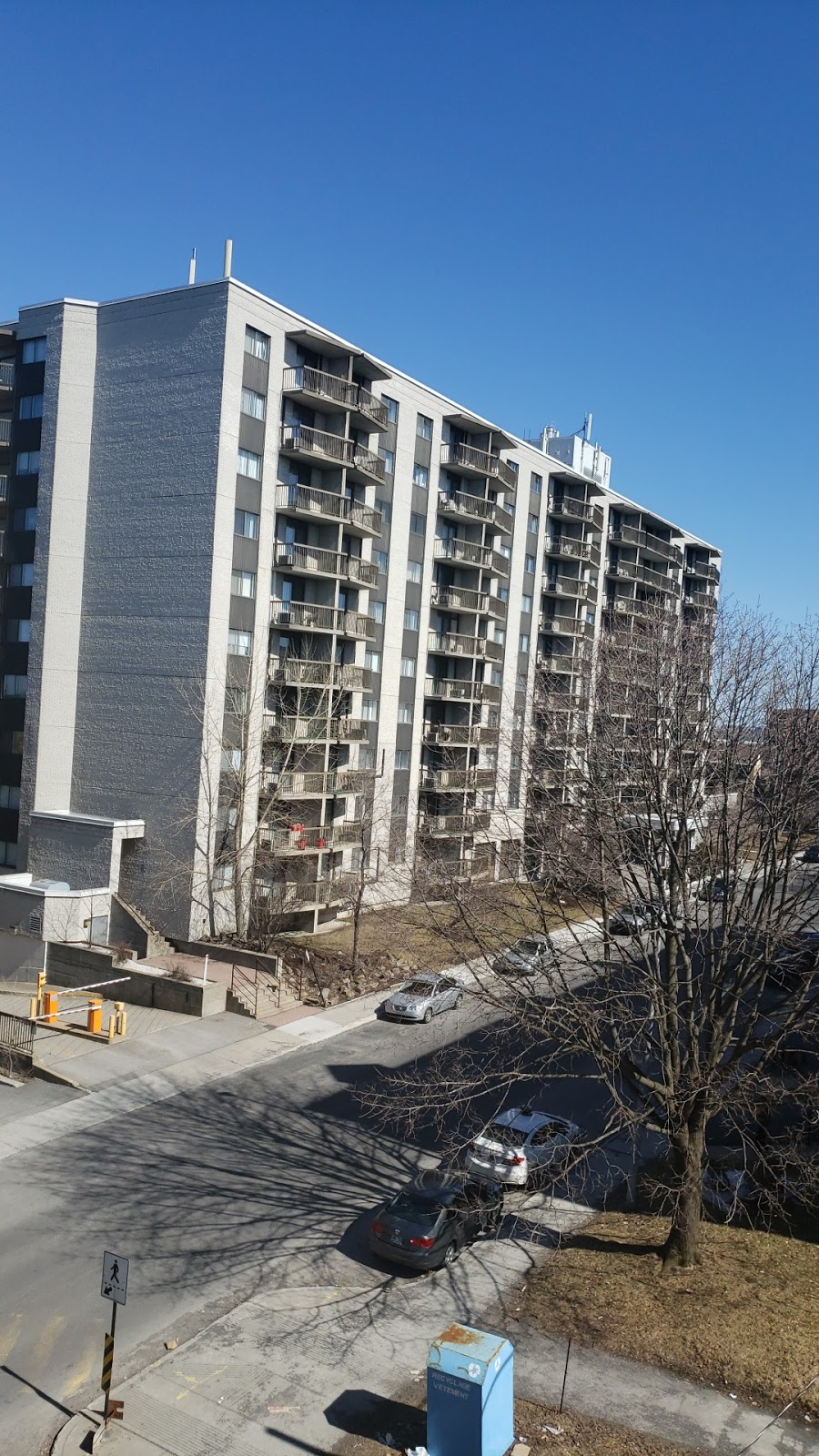 Chartwell Bois-de-Boulogne résidence pour retraités | 10005 Ave de Bois-de-Boulogne, Montreal, QC H4N 3B2, Canada | Phone: (438) 228-9296