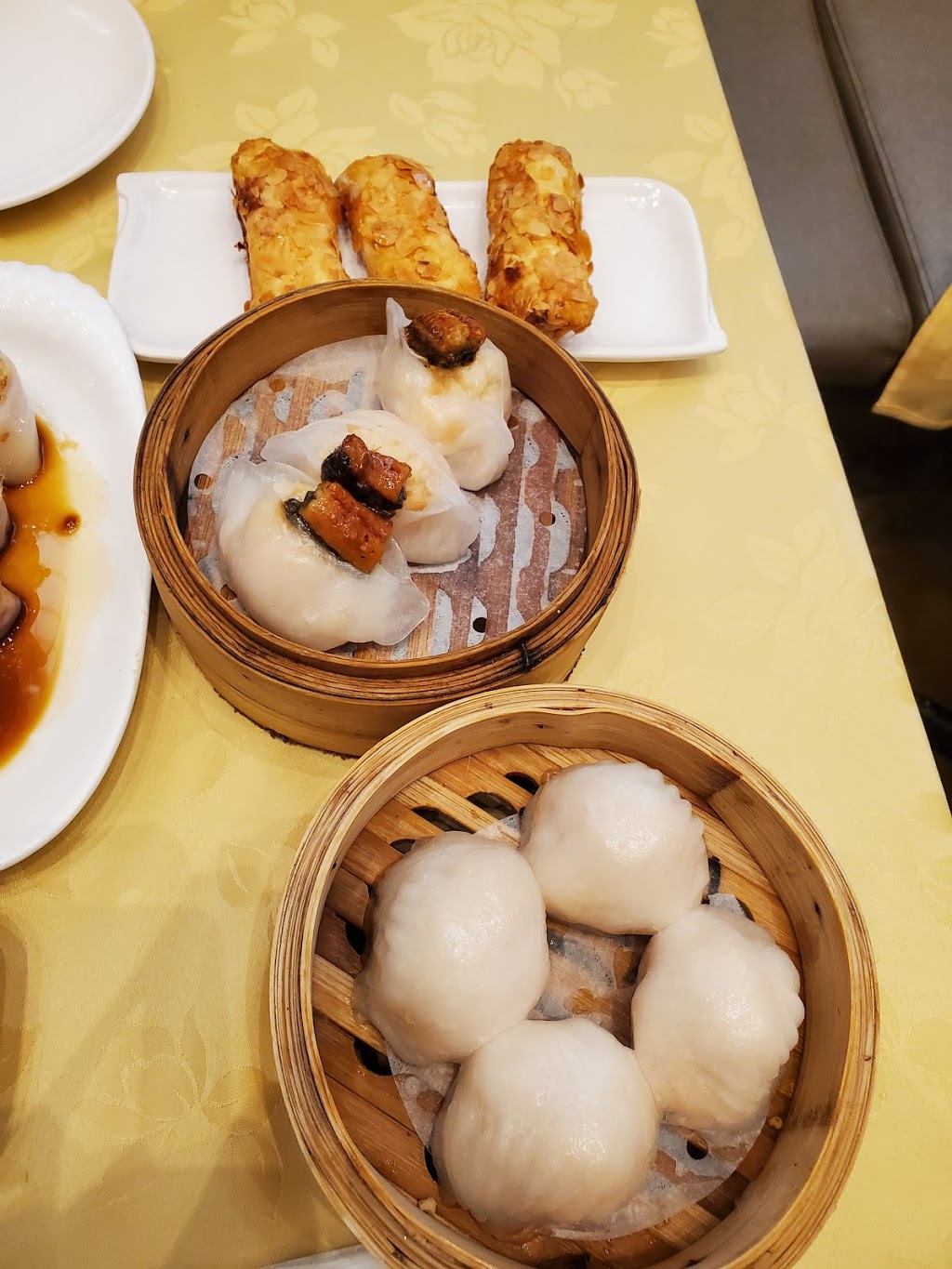 Elegance Dim Sum Cuisine | 9425 Leslie St, Richmond Hill, ON L4B 3N7, Canada | Phone: (905) 237-7899