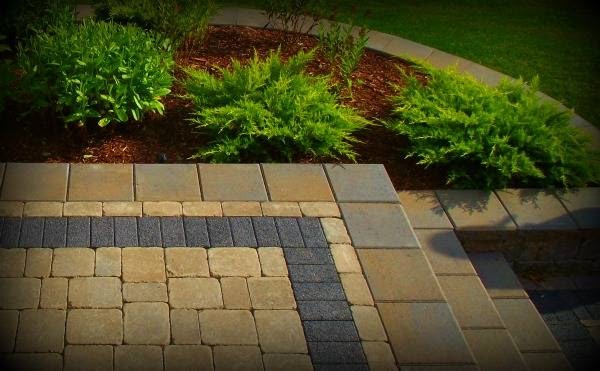 HortiCraft Landscaping | 48 Bretz Ave, Cambridge, ON N3C 2W9, Canada | Phone: (519) 220-1300