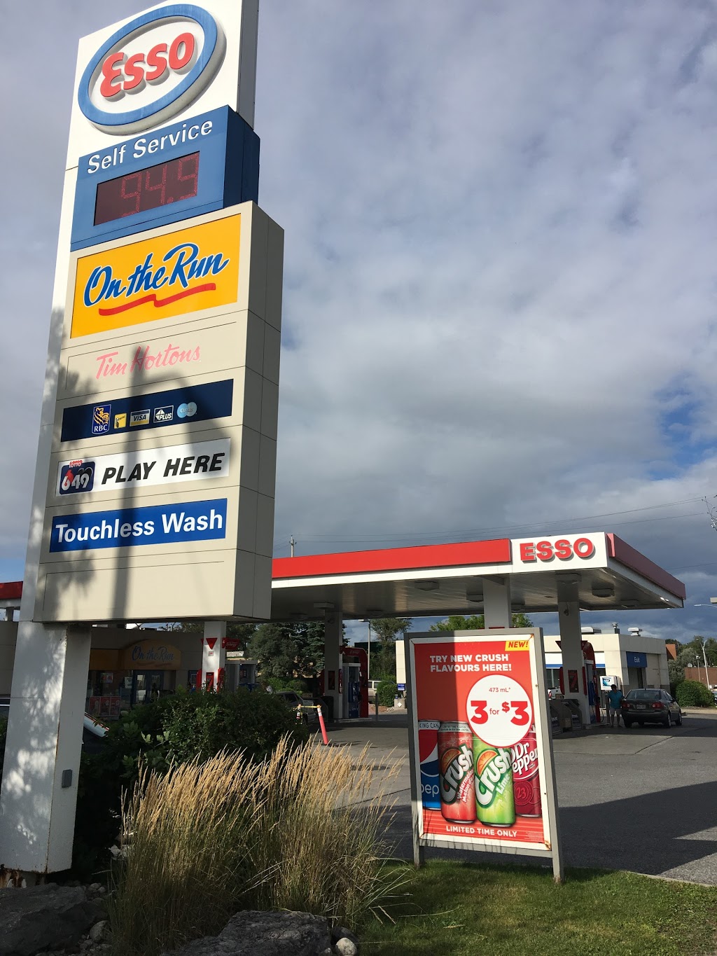 ESSO CIRCLE K | 1859 Carling Ave, Ottawa, ON K2A 1E4, Canada | Phone: (613) 728-3234