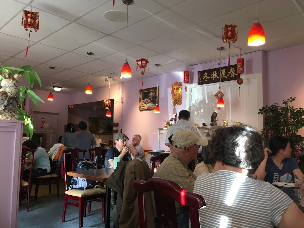 Wenjie Chinese Restaurant | 1496 Ryan Rd E, Comox, BC V9N 4C6, Canada | Phone: (250) 339-3821