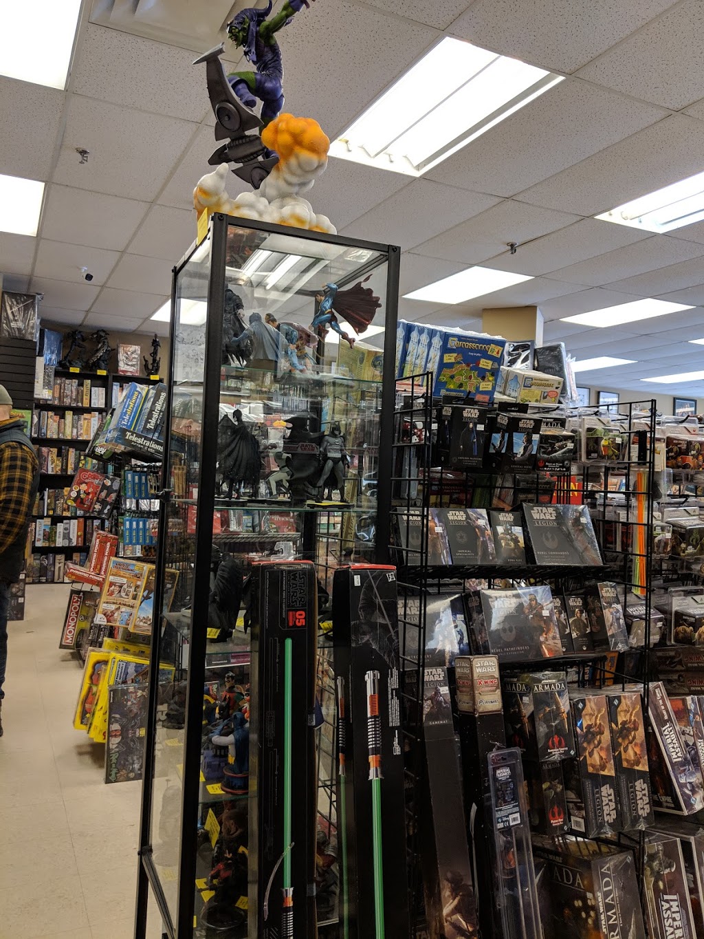 Comic Readers | 4603 Albert St, Regina, SK S4S 6B6, Canada | Phone: (306) 586-1414