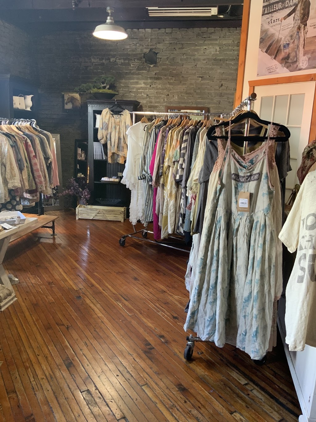 Penny Lane Vintage | 330 Duncan St Unit 201-A, Duncan, BC V9L 3W4, Canada | Phone: (250) 893-3217